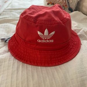 Red Adidas bucket hat